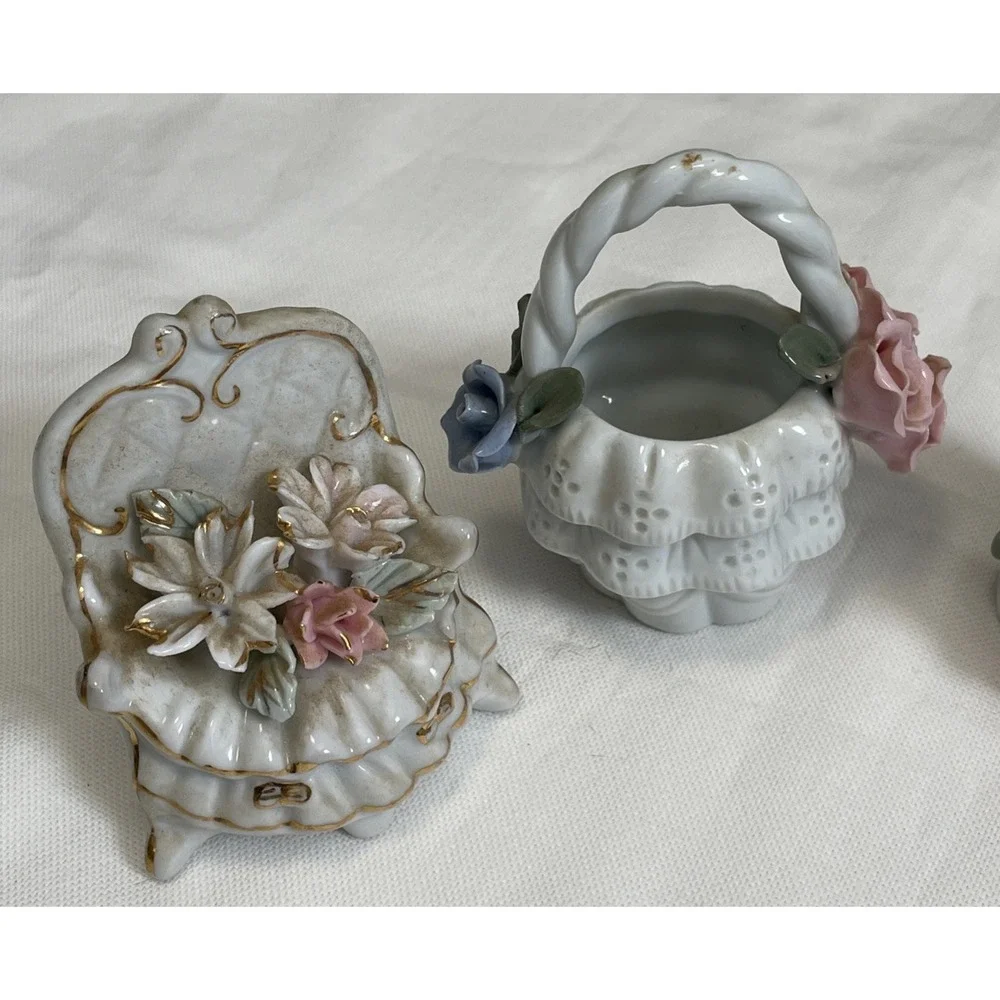 Vintage Fairy Garden Dollhouse Miniatures Pieces Porcelain Birds Doves Flowers